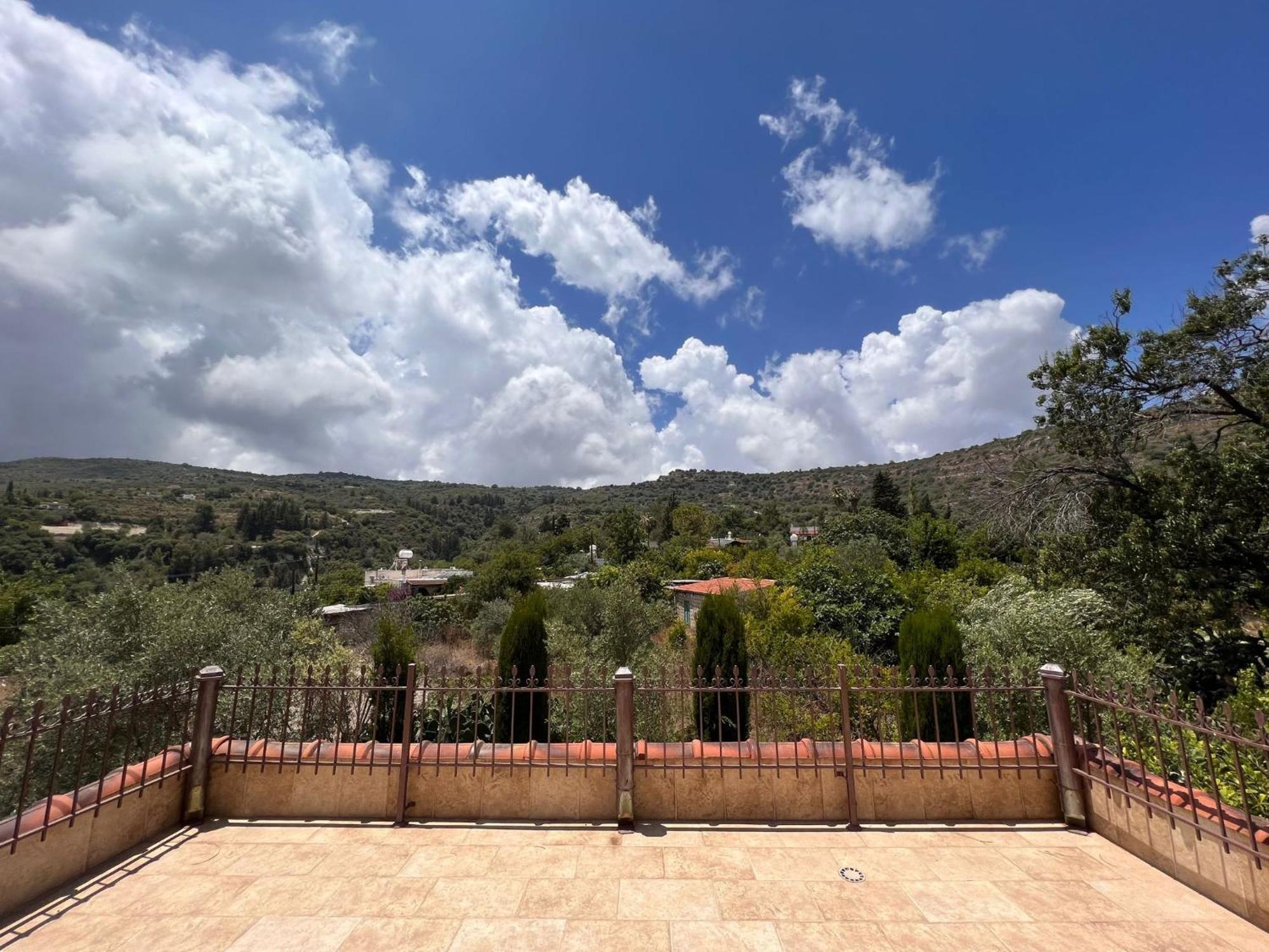 Valencia Grove Villa Miliou Exterior photo